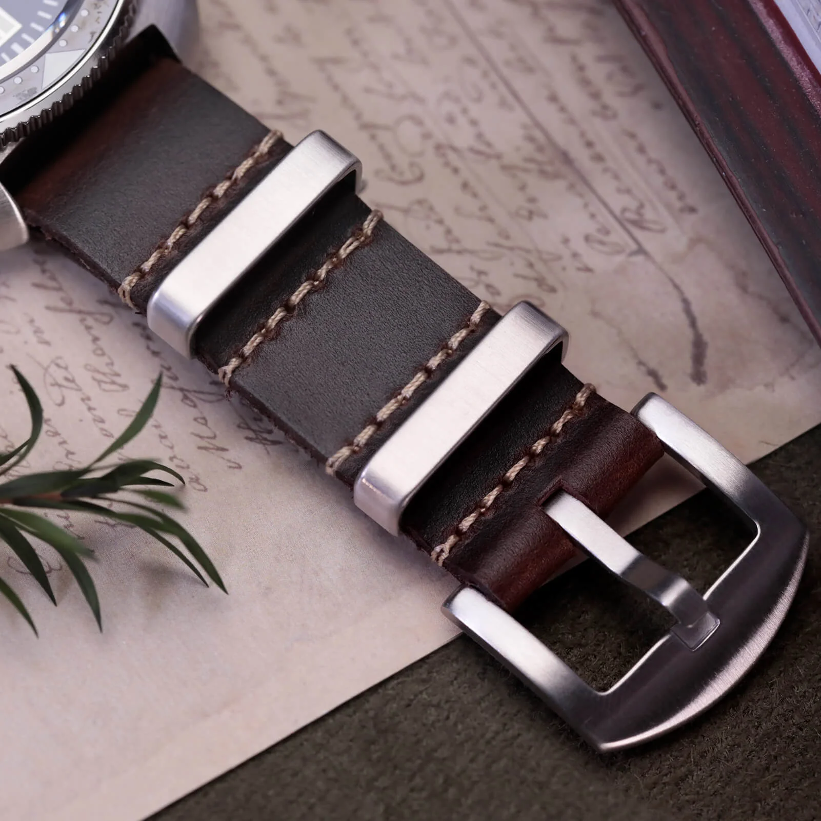 ADDIESDIVE Leather Watch Strap for Men, 20mm - Image 12