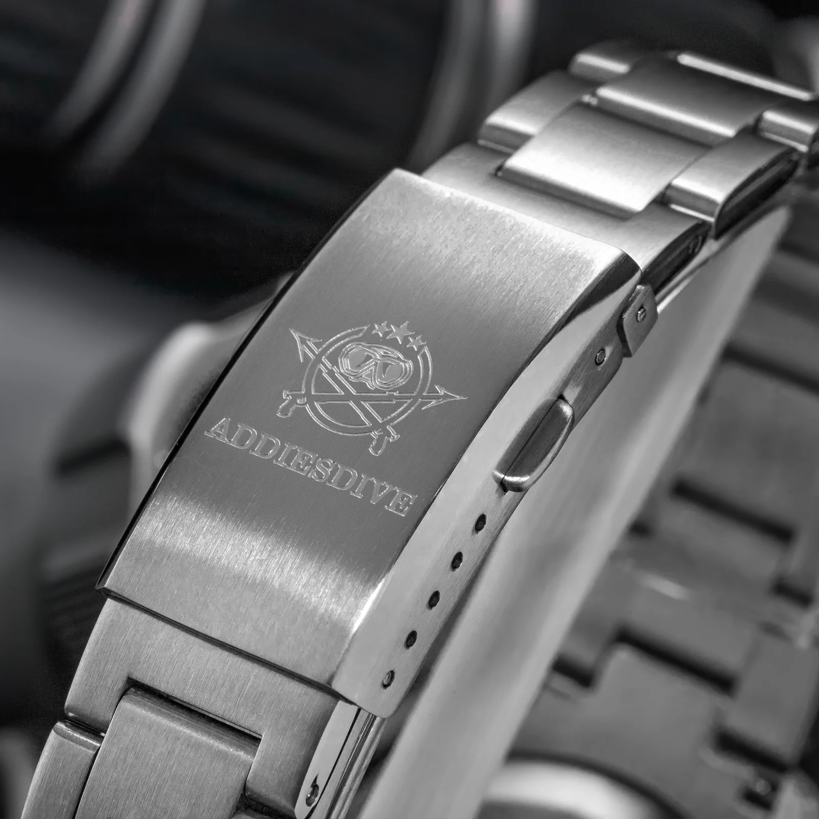 ADDIESDIVE Sharkmaster 300 Automatic Dive Watch AD2056 - Image 21