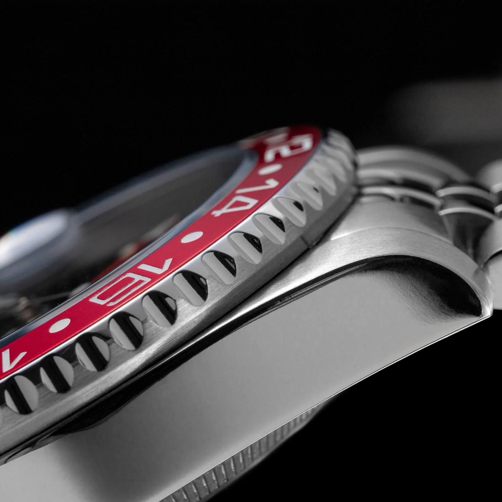 ADDIESDIVE Water Ghost Luxury Dive Watch GMT Quartz Watch AD2050-with Calendar - Image 7